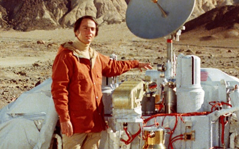 Карл Саган: "Реинкарнация заслуживает серьезного изучения"