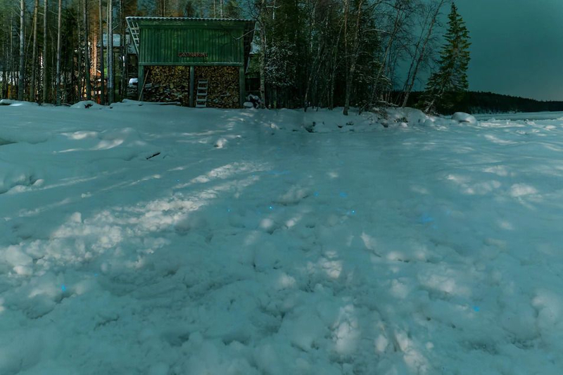 Российские ученые нашли в Арктике светящийся снег