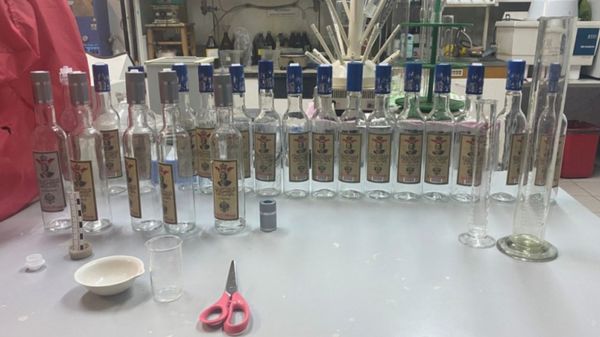 12 человек умерли от отравления суррогатным алкоголем в Югре