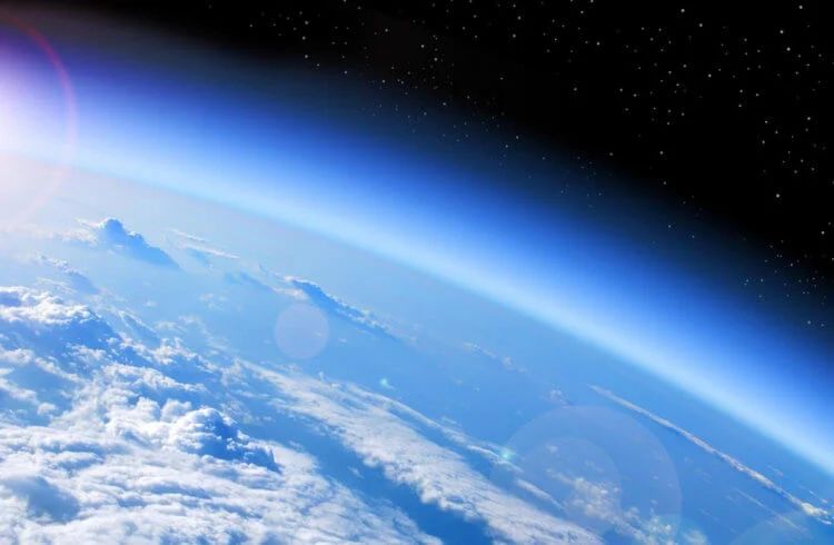 Что происходит с Землей &mdash; она увеличивается или уменьшается?