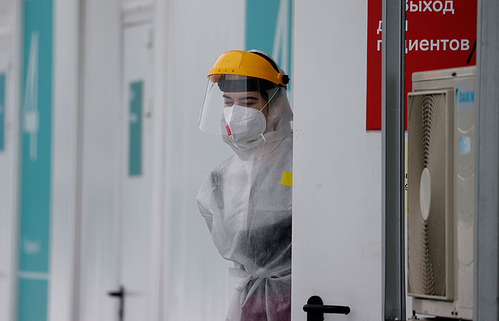 В России зафиксирован резкий скачок суточной заболеваемости COVID-19