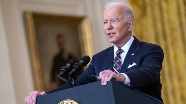 "Запад дал Кремлю то, что ему и было нужно": мировые СМИ о конфликте вокруг Украины