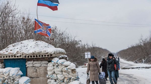 Путин: Россия признала ДНР и ЛНР в границах Донецкой и Луганской областей