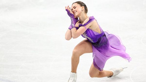 "Мисс Совершенство": мир покорен 15-летней фигуристкой Камилой Валиевой. Но чем ее успех грозит фигурному катанию?