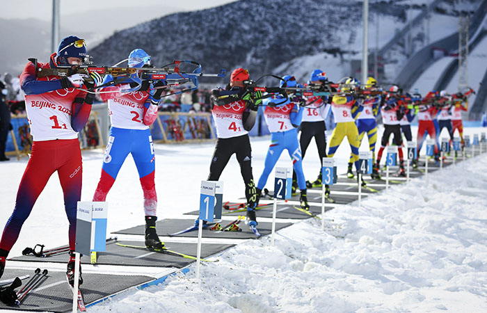Российские биатлонисты завоевали бронзу Олимпиады в эстафете - Новости Олимпиады 2022 в Пекине