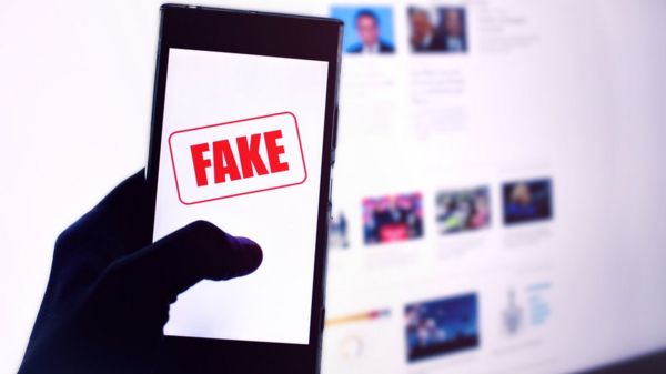 Госдума разрешила наказывать за "фейки" о работе любых органов власти России за рубежом