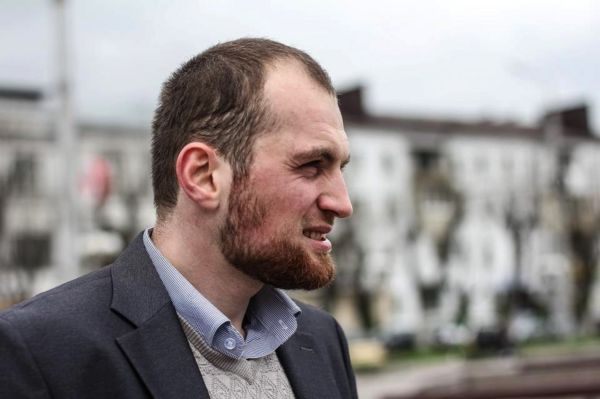 Bellingcat связал сотрудников ФСБ, следивших за Навальным, со смертями еще трех политических активистов