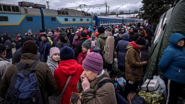 "Точка У" разорвалась на вокзале в Краматорске, 52 человека погибли. Что известно о нападении и ракете