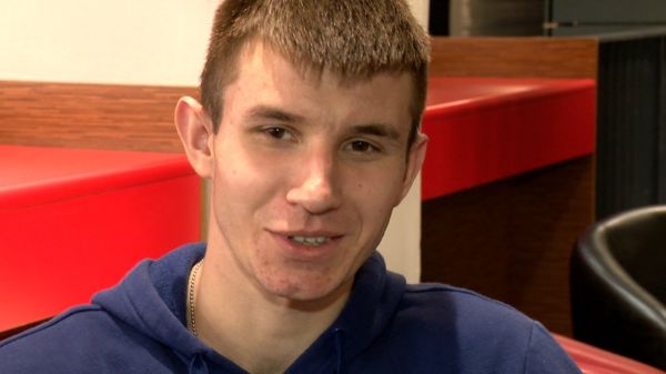 Как шотландские футбольные болельщики вывезли из Украины детей-сирот