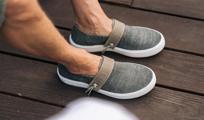 В Калифорнийском университете создали полностью биоразлагаемую обувь из&nbsp;водорослей 