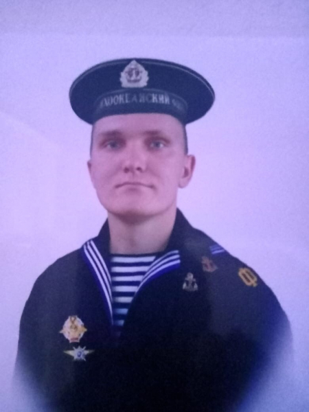 "Все командиры спаслись, а мальчишки-срочники там остались?" Настоящее Время поговорило с матерью пропавшего моряка с крейсера "Москва"