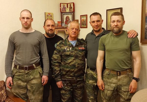 Германская разведка сообщила о воюющих в Украине "российских неонацистах". Они и сами этого не скрывают