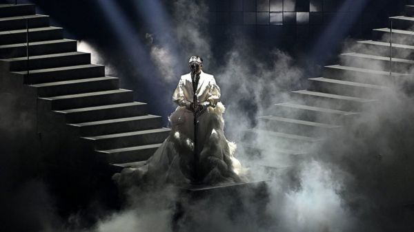 "Евровидение" 2022: фаворитом считают украинскую группу Kalush Orchestra; на кого еще стоит обратить внимание