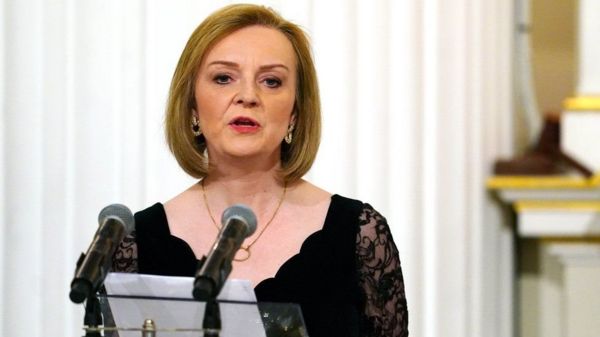 Британия ввела новые санкции против России в сфере услуг и СМИ. Ряд известных россиян тоже в списке