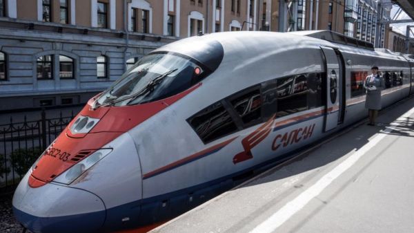 Путин о "санкционной одержимости" и ценах, туманное будущее "Сапсанов" и "Лукойл" вместо Shell. Главные экономические новости дня