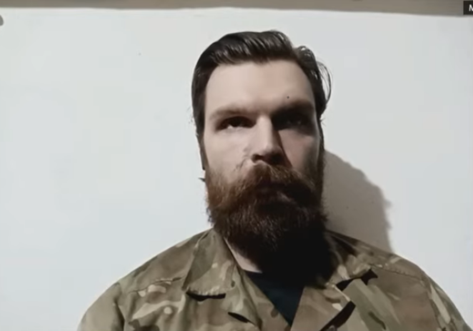 Полк "Азов" обвинил власти Украины в "саботировании" обороны страны