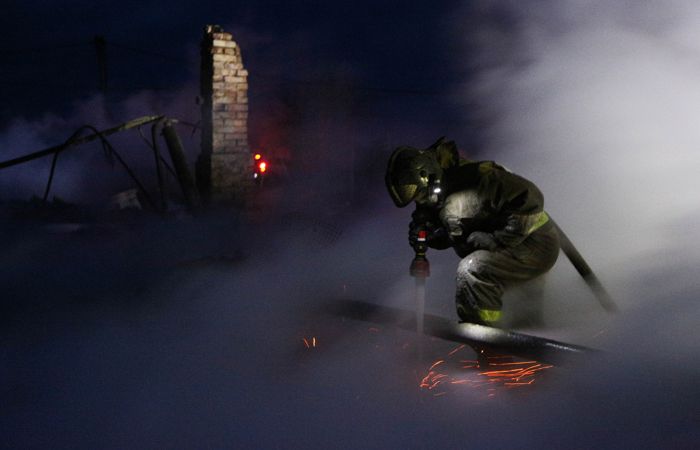 Пожар повредил свыше полутысячи домов в Красноярском крае