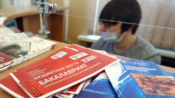 Министр Фальков: Россия откажется от Болонской системы, но бакалавриат и магистратура останутся. Это и есть "уникальная модель"?