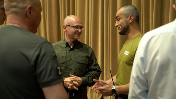 "Человек Кириенко" возглавил "правительство ДНР". К чему бы это?