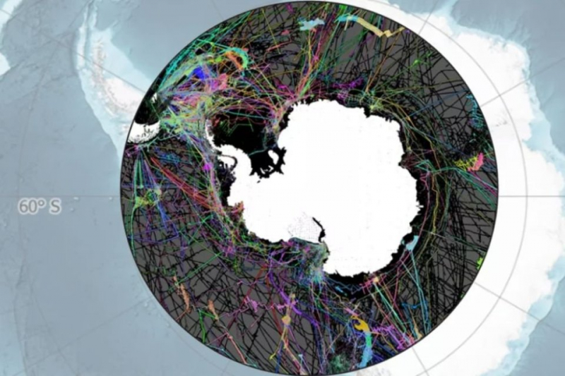 Ученые впервые измерили глубину "Факторианской бездны" в Антарктиде
