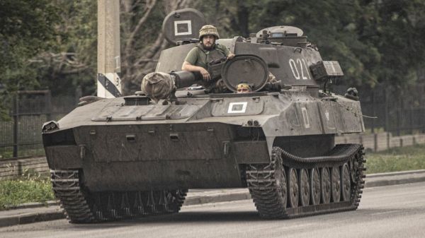 Два наступления. Украинская и российская армии ведут сражение за инициативу