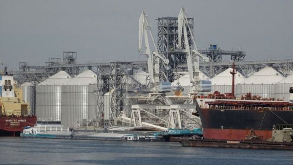 ЕС готовит "золотой пакет" санкций против России за войну в Украине