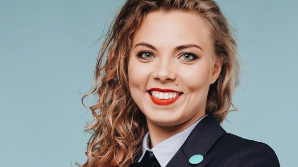 На сибирского депутата Хельгу Пирогову завели дело из-за поста о похоронах военных