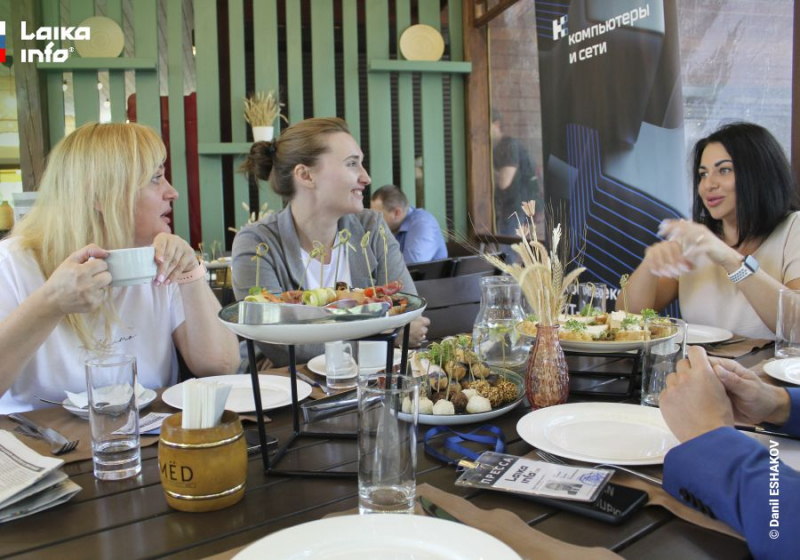 &laquo;КОММЕРСАНТЪ&raquo; СОВМЕСТНО С MANGO OFFICE И &laquo;КОМПЬЮТЕРЫ И СЕТИ&raquo; ПРОВЕЛИ БИЗНЕС-БРАНЧ ПОСВЯЩЕННЫЙ &laquo;ИМПОРТОЗАМЕЩЕНИЮ В ПО&raquo;