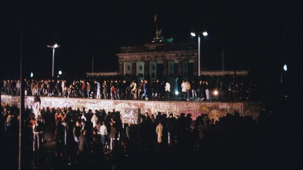 "За шесть лет у власти Михаил Горбачев изменил мир". Первый и последний президент СССР умер на 92-м году жизни