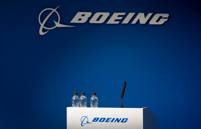 Рабочие трех заводов Boeing в США отменили забастовку