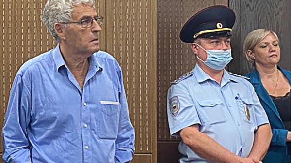 Леонида Гозмана задержали на выходе из спецприемника - это уже четвертое задержание