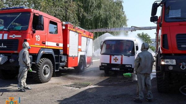 Инспекторы МАГАТЭ посетили Запорожскую АЭС. Утром вокруг станции усилились бои