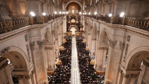 Карл III впервые обратился к жителям Великобритании в качестве монарха