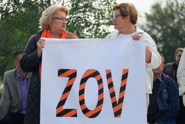 "Нахера нам Херсон, умирать за него не собираюсь": протесты, поджоги военкоматов и хаос с призывом. Как идет мобилизация в России