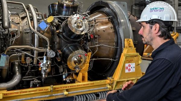 Трубопровод "Северный поток", по которому в Европу идут поставки российского газа, не возобновит работу в назначенный день