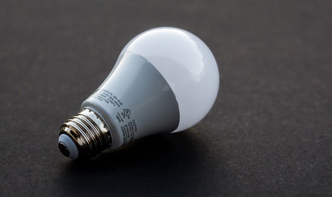 Ученые назвали светодиодные лампы крупной угрозой для экологии Земли