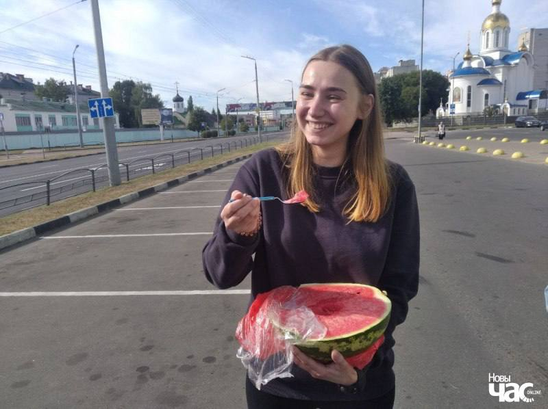 Журналистка "Белсата" Дарья Чульцова вышла на свободу, Катерина Андреева остается в СИЗО