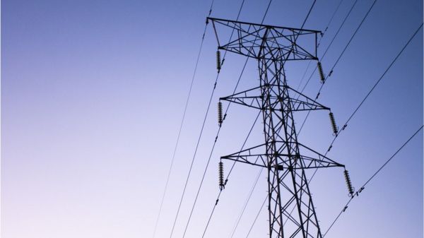 До трех часов в день: в Британии допускают отключения электроэнергии в случае холодной зимы и перебоев с газом