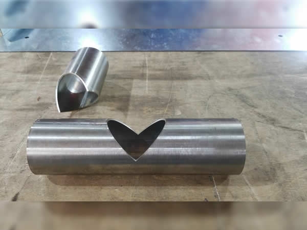 Лазерная резка профилей и труб: ее преимущества перед прочими вариантами