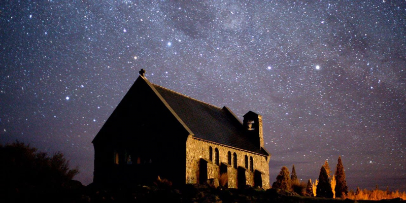 Почему чем меньше звезда, тем дольше она живет?