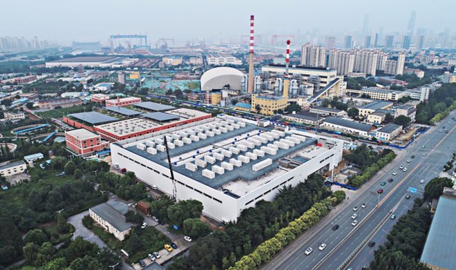 В Китае запустили крупнейший в мире проточный накопитель энергии