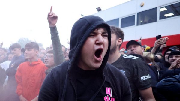 Владельцы "Манчестер Юнайтед" рассматривают вариант продажи клуба