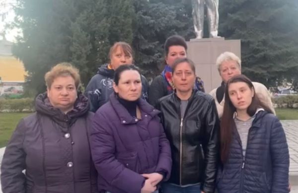 "Ваши ребята выбрали такую судьбу". Что сказал Путин на встрече с матерями военных и кого на нее не позвали