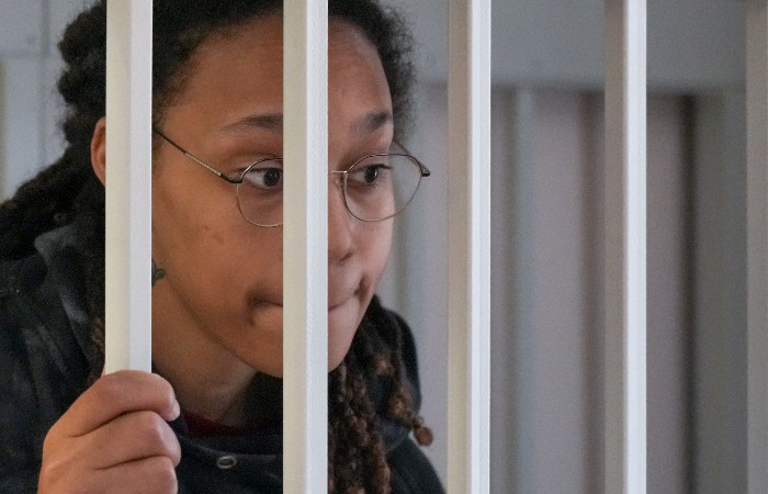 Осужденную в РФ баскетболистку Грайнер этапировали в колонию в Мордовии