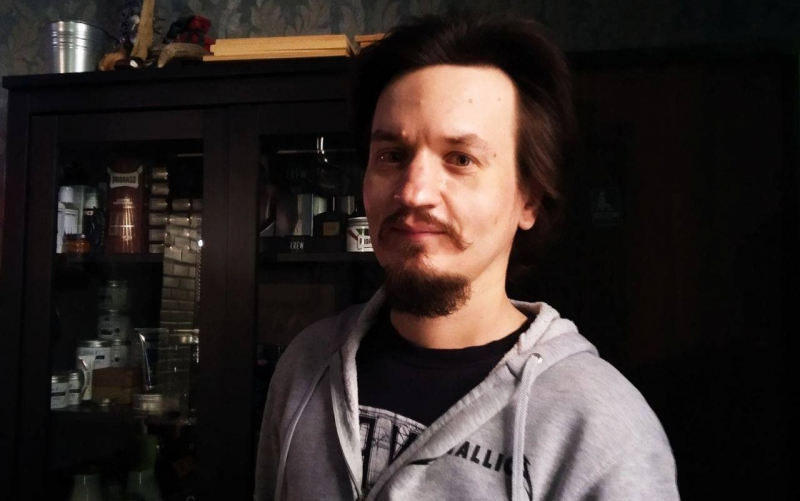 В Беларуси силовики задержали активиста Илью Миронова за "распространение экстремистских материалов"