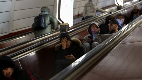 Новый массированный ракетный по Украине: повреждены энергообъекты в трех областях, обломки ракеты упали в Молдове