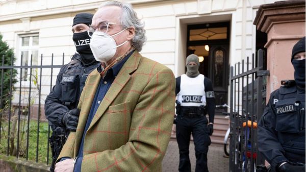 В Германии арестовали 25 ультраправых. Их обвиняют в подготовке переворота