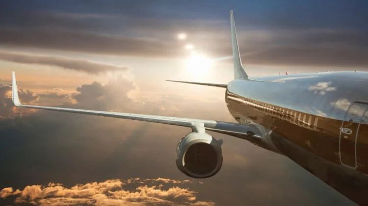 Почему над Гималайскими горами не летают пассажирские самолеты