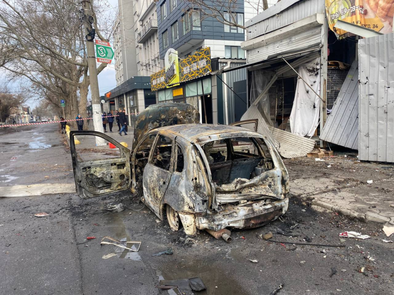 Российские войска обстреляли центр Херсона. Погибли десять человек