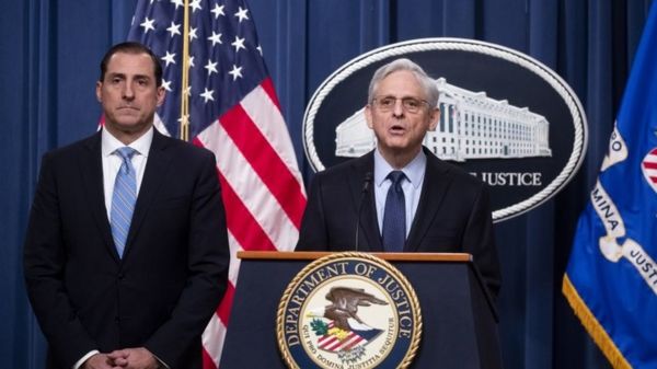 Дома у Байдена опять нашлись секретные документы. Назначен прокурор для расследования этого дела